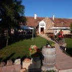 Pálffy Pince Köveskál - Külső kép