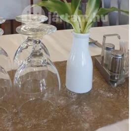 Parázs Bisztró, Kistelek - Egyéb