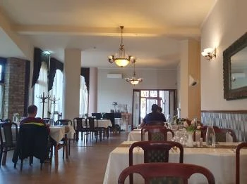 Parázs Bisztró Kistelek