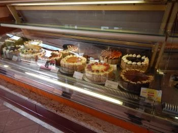 Pataki Cukrászda Érd