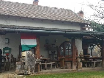 Pataky Borporta Tarcal