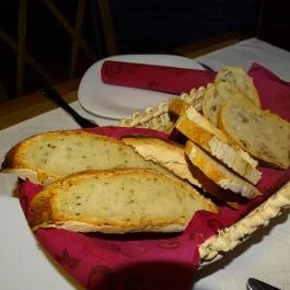 Patrióta Gyulai Kisvendéglő, Gyula - Étel/ital