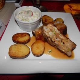 Patrióta Gyulai Kisvendéglő, Gyula - Étel/ital