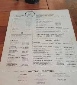 Peet & the Flat White