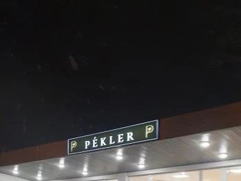 Pékler Százhalombatta