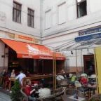 Pelican Sushi - Gozsdu Udvar Budapest - Külső kép