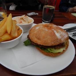 Pelikán Gátőrház Büfé, Budapest - Étel/ital