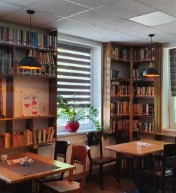 Pellikán Birtok Borbár & Bisztró