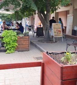 Pepe Óriáspalacsintázója