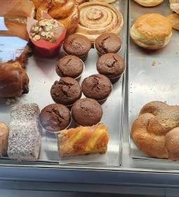 Peresztegi Pékség Mintaboltja