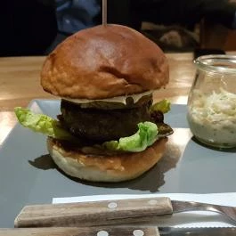 Pesti Burger & Bár - Tűzoltó utca Budapest - Étel/ital