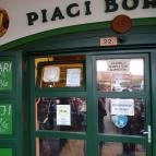 Piaci Borozó Vác - Külső kép