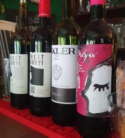 Pikk Dáma Söröző