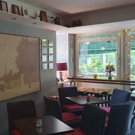 Pikk Dáma Söröző Budapest - Egyéb