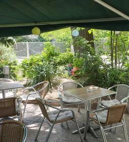 Pikk Dáma Söröző