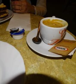 Pillangó Cukrászda