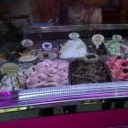 Pingvin Fagyizó Hatvan - Étel/ital