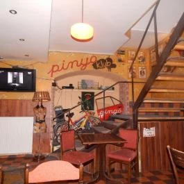 Pinyó Klub, Budapest - Belső