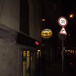 Pivohalle Sörvendéglő, Budapest - Külső kép