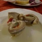 Pivohalle Sörvendéglő Budapest - Étel/ital