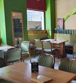 Pixel Bár & Kávézó