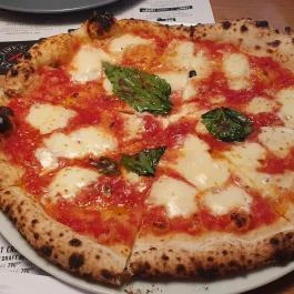 Pizza Dellarosso Budapest - Étel/ital