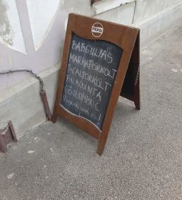 Pizza & Gyros Étterem & Rendezvényterem