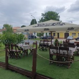 Pizza & Gyros Étterem & Rendezvényterem Tata - Egyéb