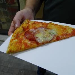 Pizza Me - Széll Kálmán tér, Budapest - Étel/ital