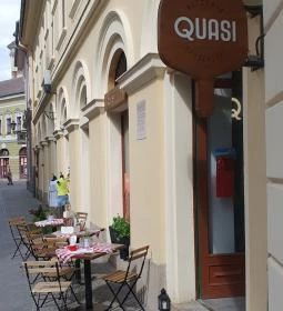 Pizza Quasi Napoletana