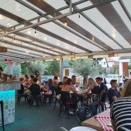 A Pizza Sztori, Balatonmáriafürdő - Belső