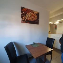 Pizzafaló, Tatabánya - Belső