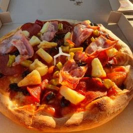 Pizzafaló, Tatabánya - Étel/ital