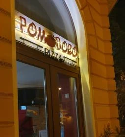 Pomo D'Oro Pizza Debrecen