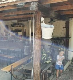 Poroszlói Rétesház