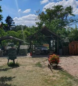 Poroszlói Rétesház