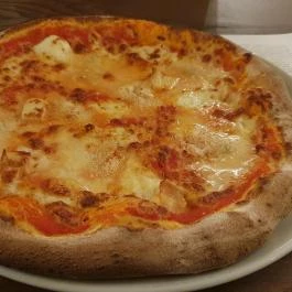 Postakocsi Étterem Martonvásár - Étel/ital