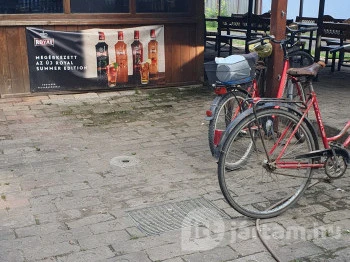 Pöttyös Pub Kondoros