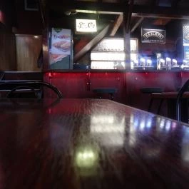 Pub Suszterinas Vendéglő, Budapest - Belső