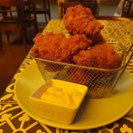 Quentin's Burger, Budapest - Egyéb