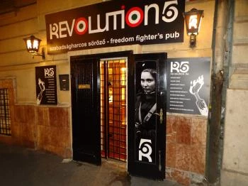 R56 Söröző Budapest