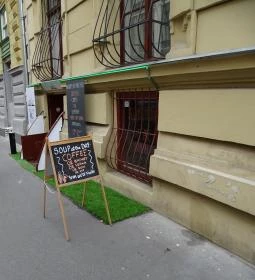 Rabbit Hole Bar & Café