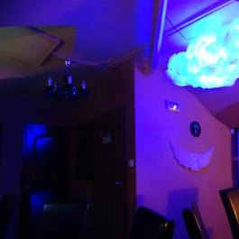 Rabbit Hole Bar & Café, Budapest - Belső