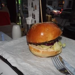 Raklap Bár Burger, Budapest - Étel/ital