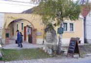 Ráspi Étterem - Vinárium és Borászat Fertőrákos