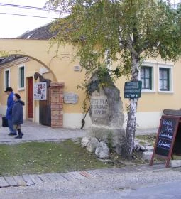 Ráspi Étterem - Vinárium és Borászat