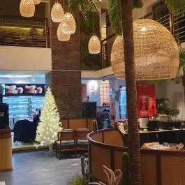 Red Lantern, Budapest - Egyéb