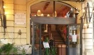 Red Lantern, Budapest