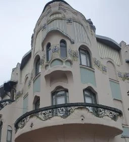 REÖK Kézműves Cukrászda