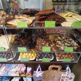 Rimóczi-Art Csokoládé Grillázs Szalon Lajosmizse - Étel/ital